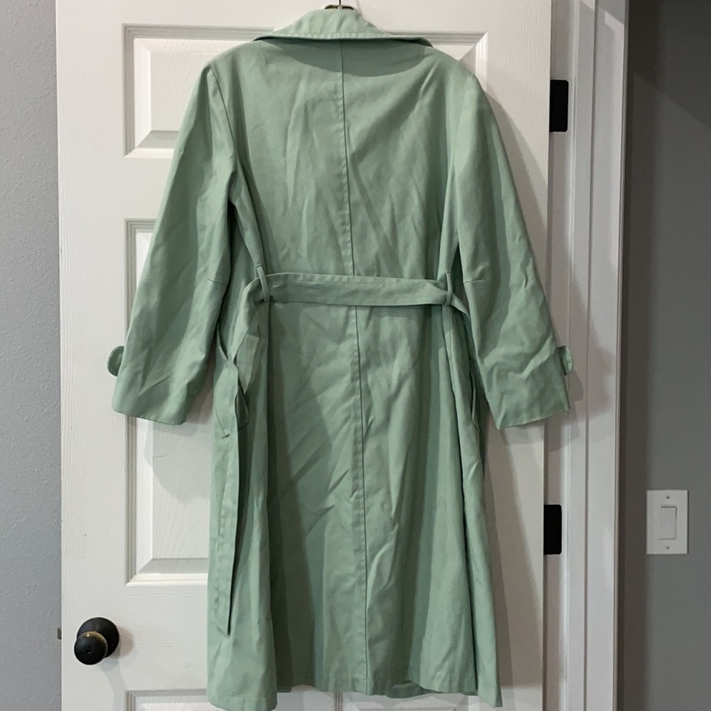 🌿EUC Vintage London Fog coat. Size 12. - Picture 5 of 5